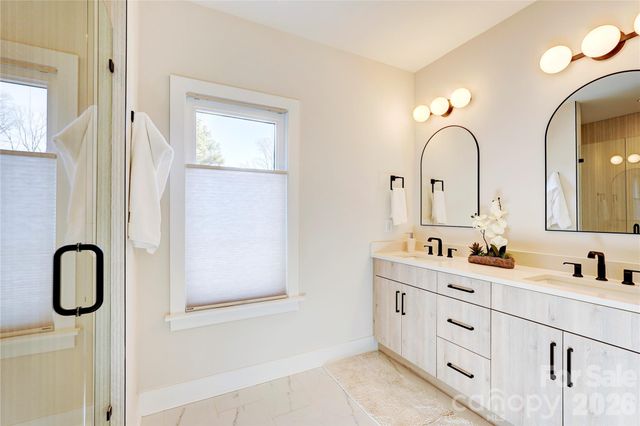 4325. Raney Way, Charlotte, NC 28205