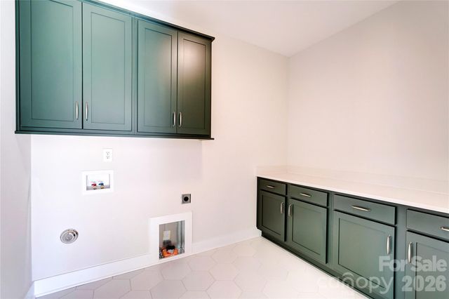 4325. Raney Way, Charlotte, NC 28205