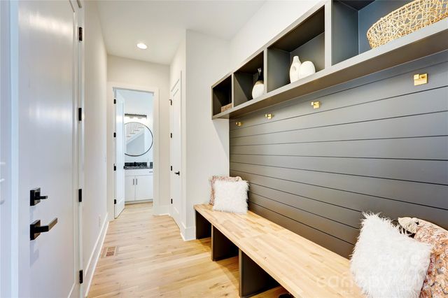 4325. Raney Way, Charlotte, NC 28205