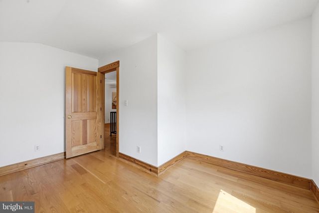 1654 WHITINGS NECK RD, Martinsburg, WV 25404