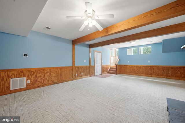 1654 WHITINGS NECK RD, Martinsburg, WV 25404