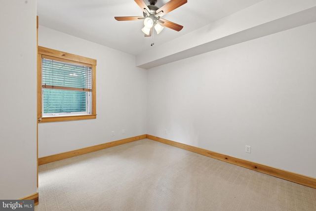 1654 WHITINGS NECK RD, Martinsburg, WV 25404