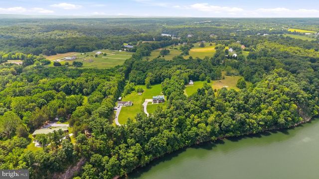 1654 WHITINGS NECK RD, Martinsburg, WV 25404