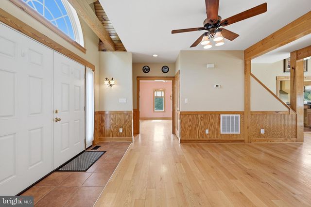 1654 WHITINGS NECK RD, Martinsburg, WV 25404