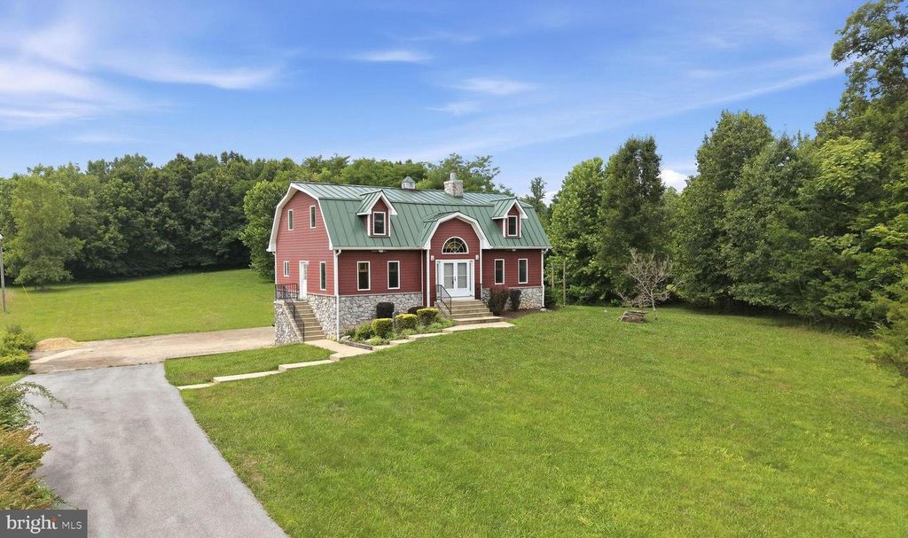 1654 WHITINGS NECK RD, Martinsburg, WV 25404