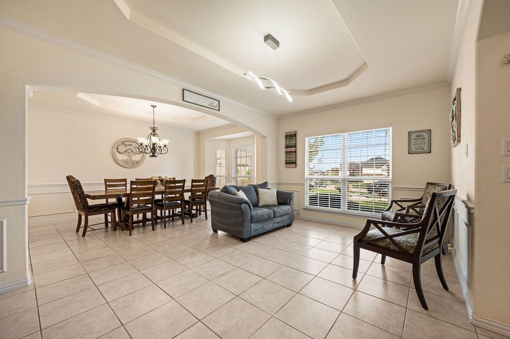 209 Chateau Avenue, Kennedale, TX 76060 — photo 3