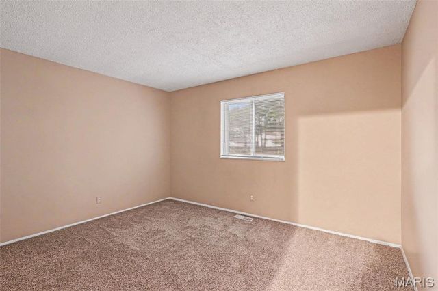 12810 Verwood Drive, St Louis, MO 63033