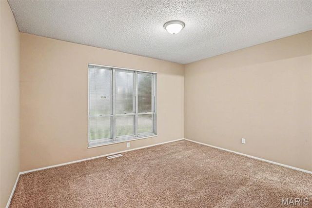 12810 Verwood Drive, St Louis, MO 63033