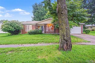12810 Verwood Drive, St Louis, MO 63033