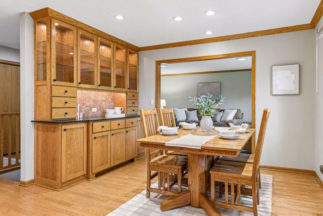 2124 Pleasant View Drive, New Brighton, MN 55112