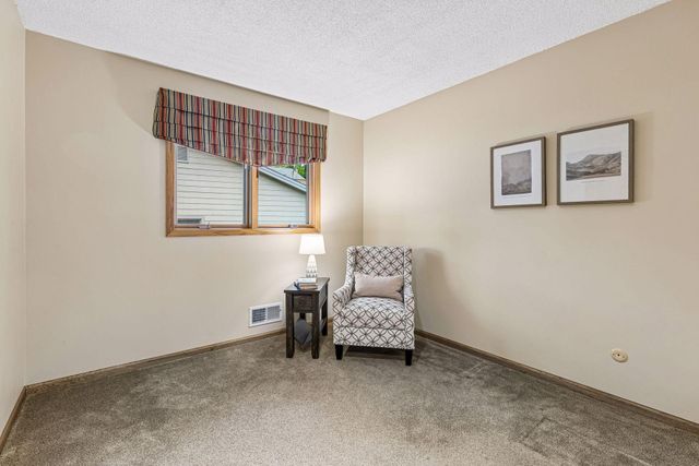 2124 Pleasant View Drive, New Brighton, MN 55112