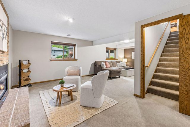 2124 Pleasant View Drive, New Brighton, MN 55112