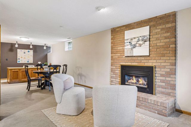 2124 Pleasant View Drive, New Brighton, MN 55112