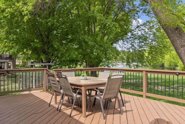 2124 Pleasant View Drive, New Brighton, MN 55112