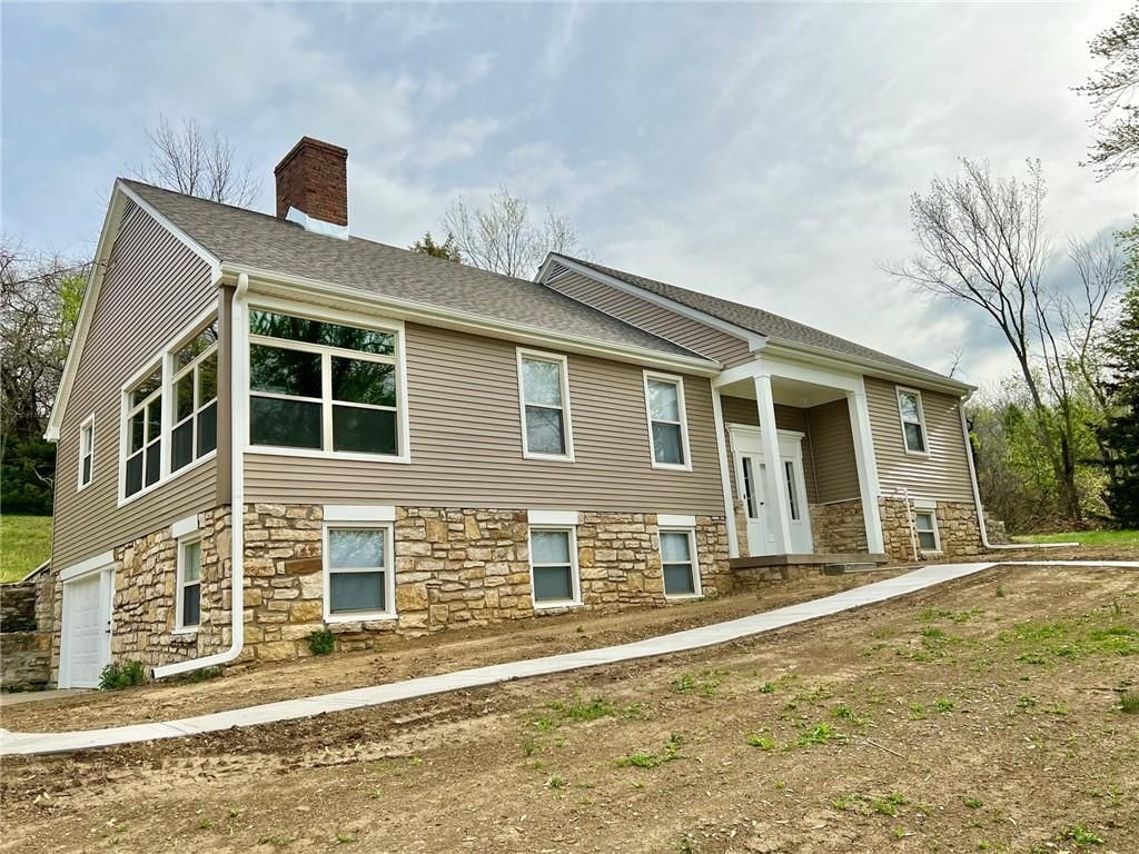 6988 Missouri 131 Highway, Odessa, MO 64076