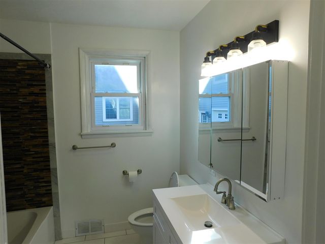 607 Kosciusko Street, Manistee, MI 49660