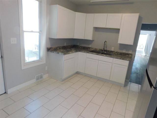 607 Kosciusko Street, Manistee, MI 49660