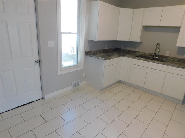 607 Kosciusko Street, Manistee, MI 49660