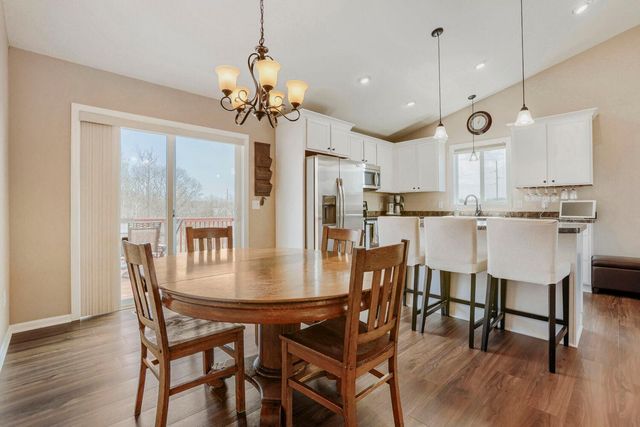 31069 Algonquin Trail, Chisago City, MN 55013