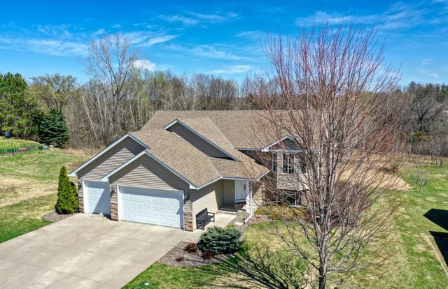 31069 Algonquin Trail, Chisago City, MN 55013