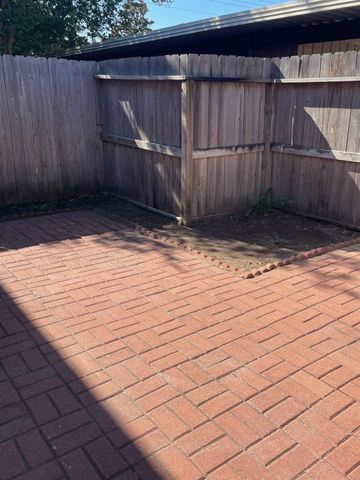 9250 Beechnut Street 21, Houston, TX 77036