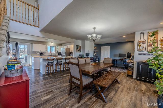 271 Pleasant Knoll Road, Stoutland, MO 65567