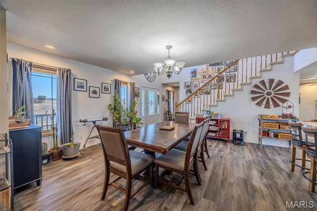 271 Pleasant Knoll Road, Stoutland, MO 65567