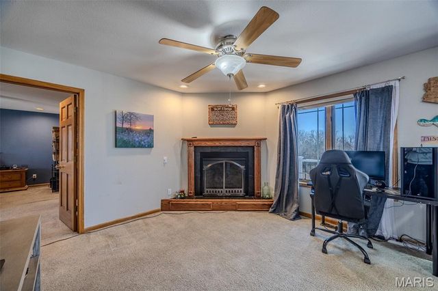 271 Pleasant Knoll Road, Stoutland, MO 65567