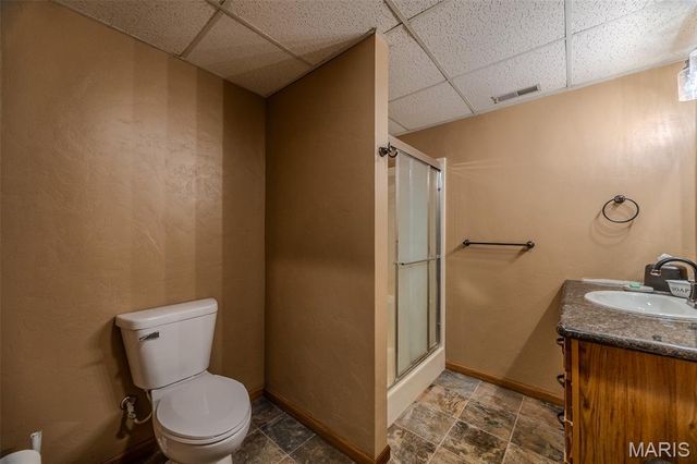 271 Pleasant Knoll Road, Stoutland, MO 65567