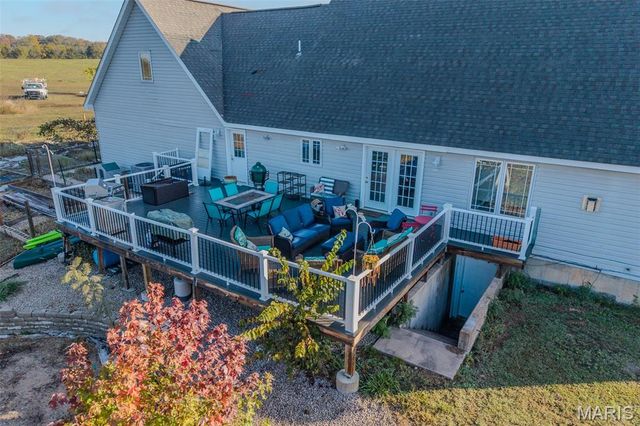 271 Pleasant Knoll Road, Stoutland, MO 65567