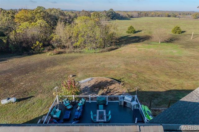 271 Pleasant Knoll Road, Stoutland, MO 65567