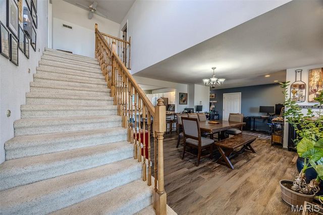 271 Pleasant Knoll Road, Stoutland, MO 65567