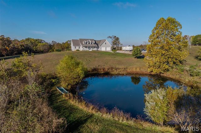 271 Pleasant Knoll Road, Stoutland, MO 65567
