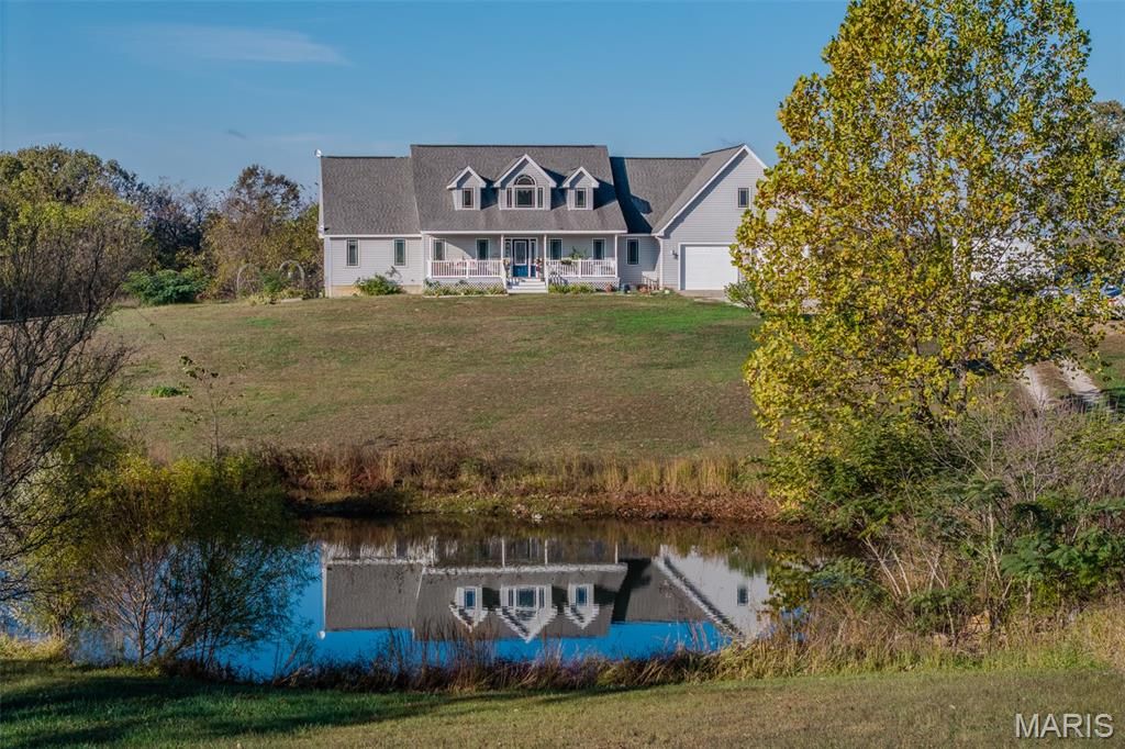 271 Pleasant Knoll Road, Stoutland, MO 65567