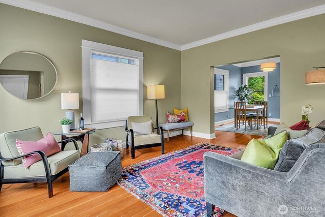 511 N 82nd Street, Seattle, WA 98103