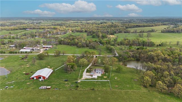 20703 Safari Road, Gentry, AR 72734