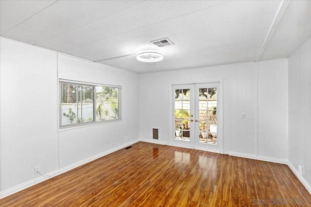7326 San Bartolo Street 220, Carlsbad, CA 92011