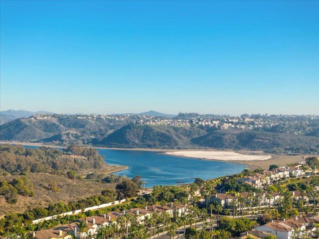 7326 San Bartolo Street 220, Carlsbad, CA 92011