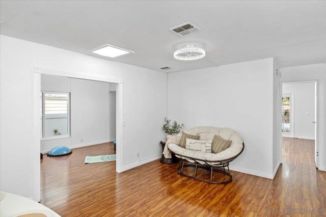 7326 San Bartolo Street 220, Carlsbad, CA 92011