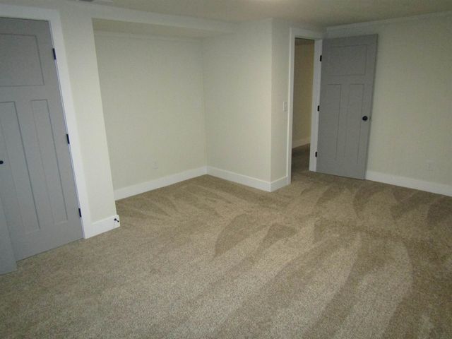 2742 Linda Ln., Salina, KS 67401
