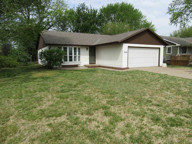2742 Linda Ln., Salina, KS 67401