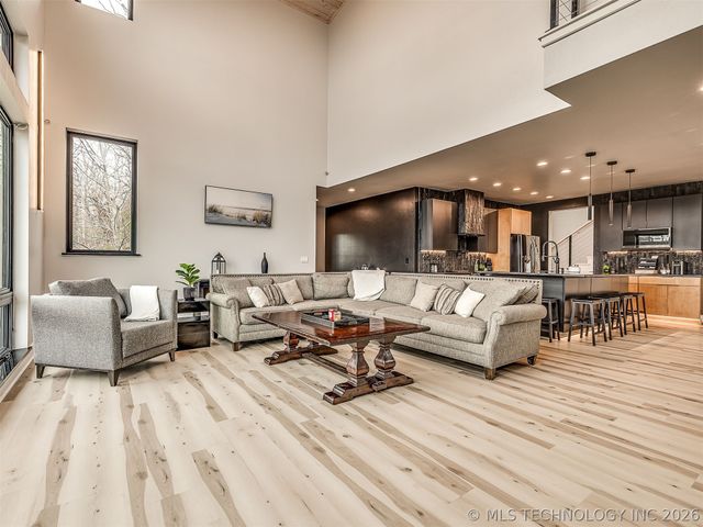 87 Rose Way, Stigler, OK 74462