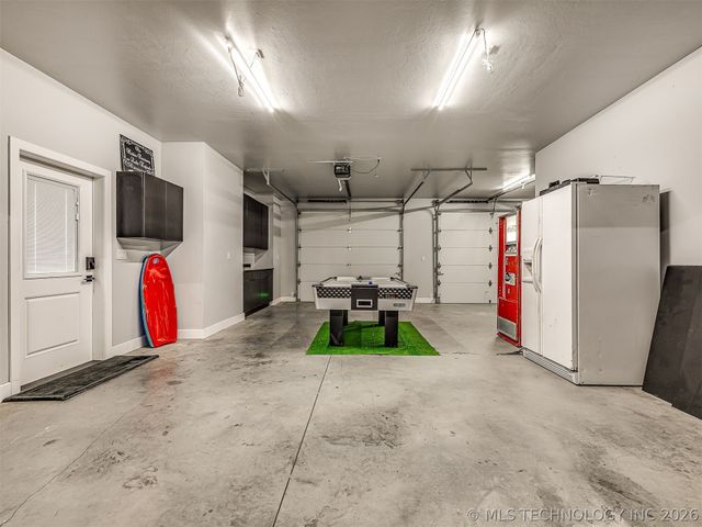 87 Rose Way, Stigler, OK 74462