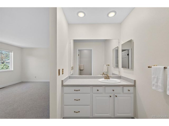 13930 E Linvale Pl, Aurora, CO 80014
