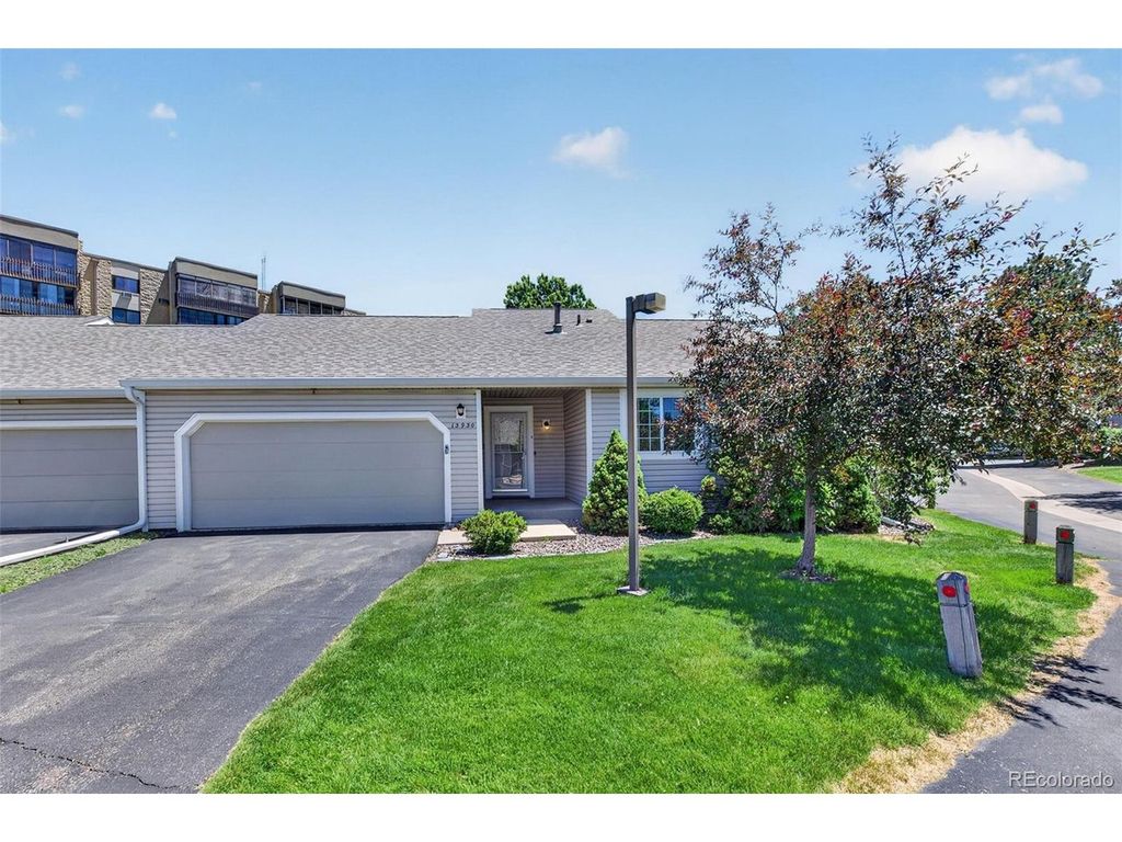 13930 E Linvale Pl, Aurora, CO 80014
