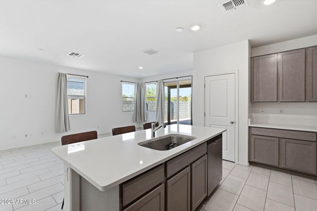 3807 S 83RD Drive, Tolleson, AZ 85353