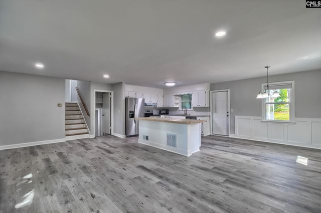 4057 Rosewood Drive, Columbia, SC 29205