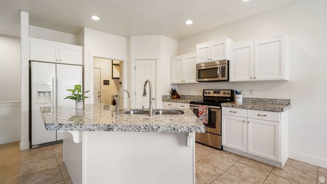 56 N RUE DE MATTH, Vineyard, UT 84059