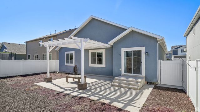 56 N RUE DE MATTH, Vineyard, UT 84059