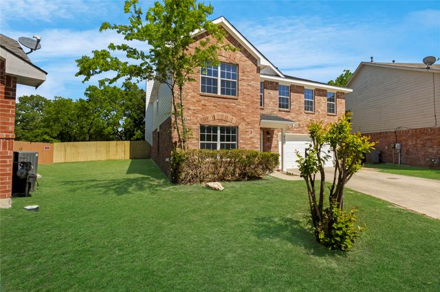600 Kentucky Derby Lane, Fort Worth, TX 76179